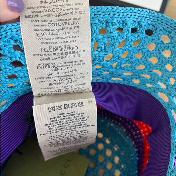 Gucci GG Appliqué Crochet Straw Bucket Hat - Picture 5 of 7